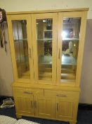 A LARGE MODERN GLAZED DISPLAY CABINET H-198 CM W-122 CM