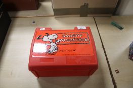A BOXED SNOOPY SANDWICH BOX