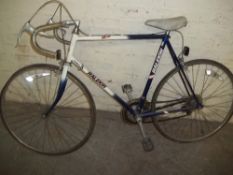 A RETRO RALEIGH WINNIEN RACING BIKE