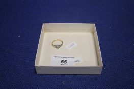 AN 18CT GOLD RING
