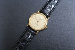 A 9CT GOLD LONGINES PRESENCE WRIST WATCH, in Longines box, Dia 2 cm