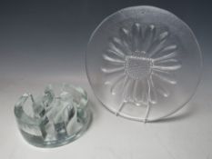 A SCANDINAVIAN MID CENTURY HEAVY GLASS TEA / POT WARMER, Dia. 16.5 cm, H 6.5 cm together with a