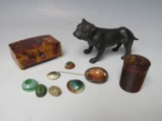 A COLLECTORS LOT - to include a tortoiseshell lidded box, Tunbridge ware thimble holder, Art Deco
