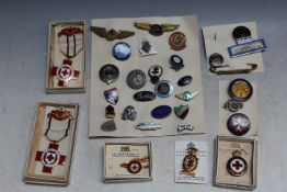 A COLLECTORS LOT OF ASSORTED VINTAGE PIN BADGES, to include enamel examples