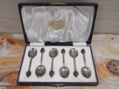 A CASED SET OF HALLMARKED SILVER COFFEE BEAN SPOONS