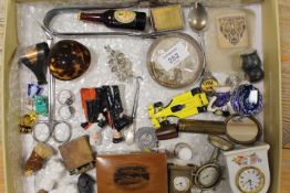 A TRAY OF ASSORTED COLLECTABLES TO INCLUDE MAUCHLINE WARE BOX MINIATURE CLOCKS ETC..