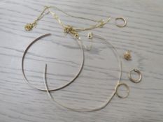 A COLLECTION OF ASSORTED YELLOW METAL TO INCLUDE TWO 9CT BANGLES ETC...