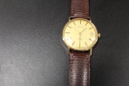 A GENTLEMANS 17 JEWELS 9CT GOLD WRIST WATCH