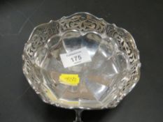 A HALLMARKED SILVER BON BON DISH WITH PIERCED BORDER - BIRMINGHAM 1932, MARKERS MARK FOR ALEXANDER