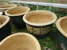 APPROXIMATELY SIXTEEN ASSORTED GARDEN PLANTERS