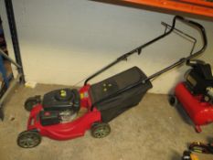 A MOUNTFIELD RS100 PETROL LAWN MOWER WITH GRASS BOX