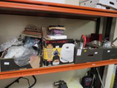 A LARGE SELECTION OF KITCHENWARE TO INCLUDE COOKING TRAYS, POTS, UTENSIL, AND ELECTRIC APPLIANCES