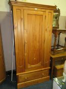 A MODERN PINE EFFECT WARDROBE W 100 CM