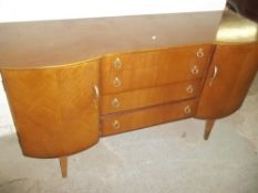 A RETRO SIDEBOARD