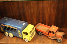 A VINTAGE TRIANG REGAL CIRCUS ROADSTER TRUCK TOGETHER WITH A RED TINPLATE TRUCK (2)