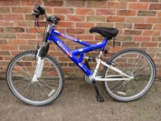 A HAMMER EMMELLE 15 SPEED MOUNTAIN BIKE