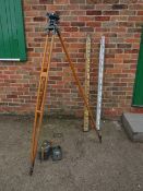 A HILGER WATTS SURVEYORS LEVEL WITH TRIPOD AND SURVEYORS STAFFS
