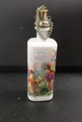 A PORCELAIN SCENT BOTTLE DECORATED WITH A DUTCH SCENE