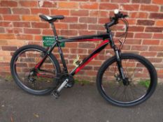 A DIAMOND BACK VECTRA 700S OVERDRIVE 21 SPEED MOUNTAIN BIKE