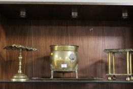 FOUR ITEMS OF BRASSWARE TO INCLUDE TWO TRIVETS