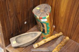 A TRAY OF ASSORTED TREEN ITEMS TO INCLUDE A BOOMERANG