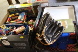 A QUANTITY OF ASSORTED TOYS TO INCLUDE LEGO, MECCANO AND RAWLINGS STEVE AVERY DEEP WELL POCKET