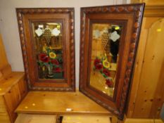 A PAIR OF OAK FRAMED GYPSY MIRRORS 83 X 52 CM (2)