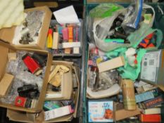 TWO TRAYS CONTAINING VARIOUS BOXED AND LOOSE RADIO VALVES