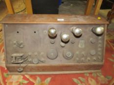 AN EARLY VALVE RADIO RECEIVER