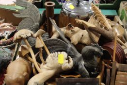 A TRAY OF ASSORTED TREEN ETC