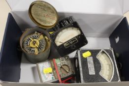 A BOX OF ASSORTED METERS TO INCLUDE THE NEWBRIDGE CONTROLLER BY HORSTMANN GEAR COMPANY LTD BATH WITH