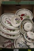 A TRAY OF ASSORTED PORTMEIRION BOTANIC GARDEN CERAMICS ETC