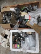 TWO TRAYS OF VARIOUS LOOSE AND SOME BOXED RADIO VALVES