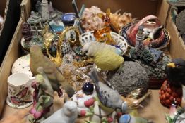 A TRAY OF CERAMICS TO INCLUDE NOVELTY CERAMIC BIRD BELLS ETC