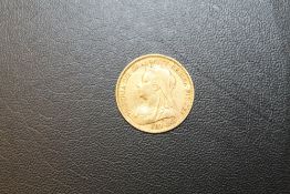 A LATE VICTORIAN HALF SOVEREIGN DATED 1901