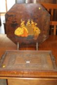 AN OAK CARVED TWIN-HANDLED SERVING TRAY AND A VINTAGE SCREEN (2)