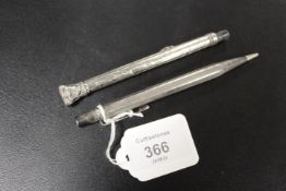 A ANTIQUE SILVER COMBINATION PROPELLING PEN AND PENCIL STAMPED STERLING A/F TOGETHER WITH A
