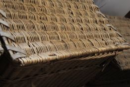 A LARGE WICKER BASKET / HAMPER - W 104 CM