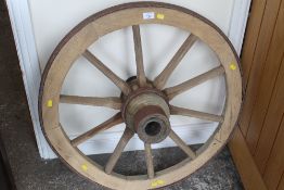 A VINTAGE BANDED CARTWHEEL DIA. 82 CM