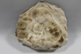 A VINTAGE ALABASTER SCULPTURE OF THE MADONNA AND CHILD, H 21 cm, W 26 cm