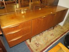 A RETRO McINTOSH TEAK SIDEBOARD - L 200 cm