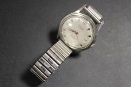 A VINTAGE TONE 25 JEWELS AUTOMATIC GENTS WRISTWATCH