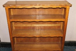 A FRENCH STYLE OAK OPEN BOOKCASE W-127 CM
