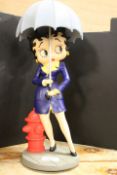 A BETTY BOOP FIGURE WITH UMBRELLA, H 38 cm