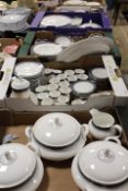 A LARGE QUANTITY OF ROYAL DOULTON SHERBROOKE COFFEE / DINNER WARE ( FIVE TRAYS)