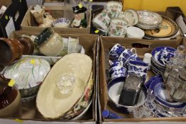 FOUR SMALL TRAYS OF ASSORTED CERAMICS, GLASS ETC TO INCLUDE BLUE AND WHITE CERAMICS AND A SILVER