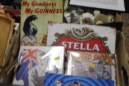 QUANTITY OF METAL SIGNS