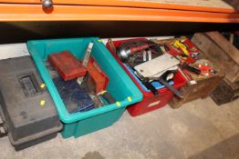 A SELECTION OF TOOLS, TOOLBOXES AND CONSUMABLES TO INCLUDE STILSONS AND A BATTERY TESTER