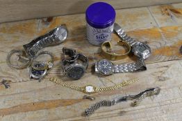 A SMALL COLLECTION OF WRISTWATCHES A/F