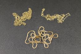 A COLLECTION OF 9CT GOLD CHAINS A/F - APPROX COMBINED WEIGHT 6.9 G